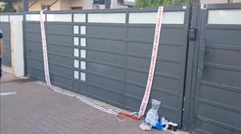 הרצח בגן יבנה: שכן של המשפחה - שמענו בלגן בעבר – לא ידענו אם אלימות