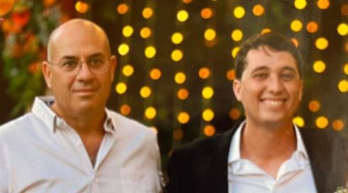 הטרגדיה באוסטריה: אייל מעד, בנו עמר הושיט יד - ושניהם נפלו