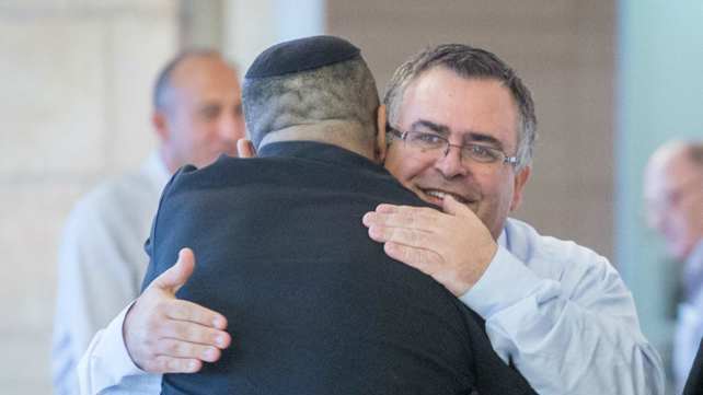 דוד ביטן מתקבל בכנסת
