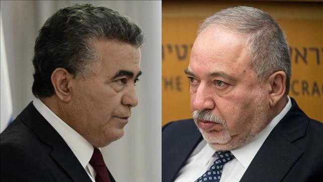 אביגדור ליברמן, עמיר פרץ