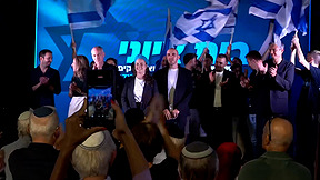 "הגיע הזמן לעסוק בחיים עצמם": המפלגה החדשה של הנדל וטרופר תצליח להיכנס לכנסת?