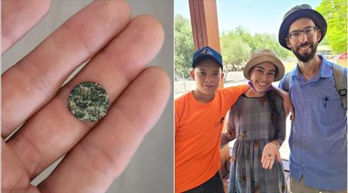 באמצע משחק רמזים: משפחה מצאה מטבע בן 1,500 שנה בכורזים