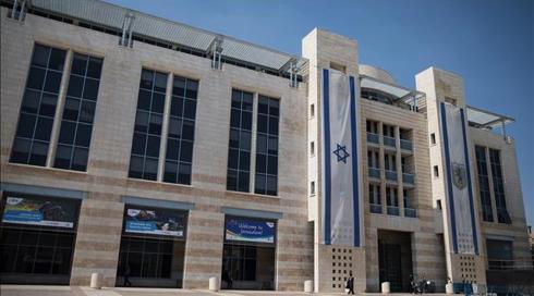 עיריית ירושלים העניקה 100 מיליון שקלים ב-5 שנים למוסדות דת - כולם יהודיים