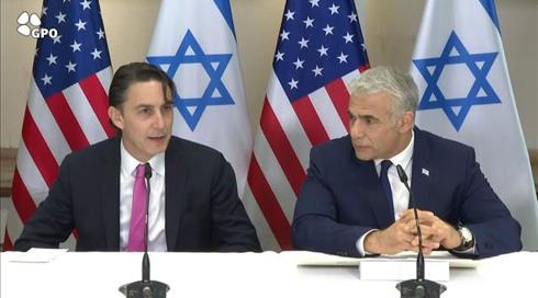 העקיצה של לפיד להוכשטיין: "יסלחו לך על שהרסת את היחסים עם סעודייה"