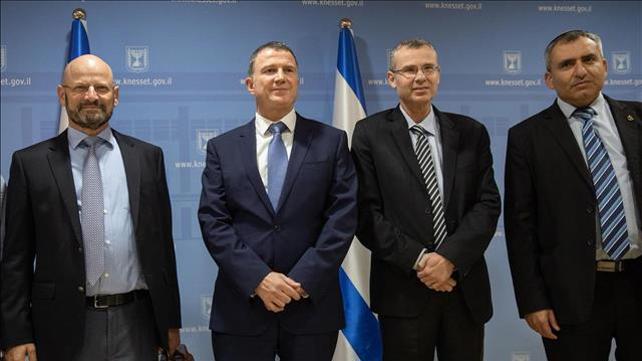 אדלשטיין וחברי המו"מ של הליכוד וכחול לבן