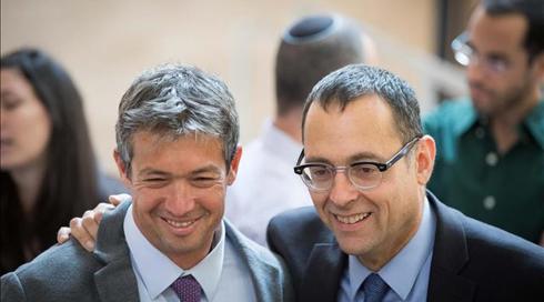 קללות ואיומים: מחיר העקרונות של הנדל והאוזר