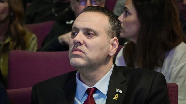 שר התרבות והספורט מיקי זוהר, ארכיון