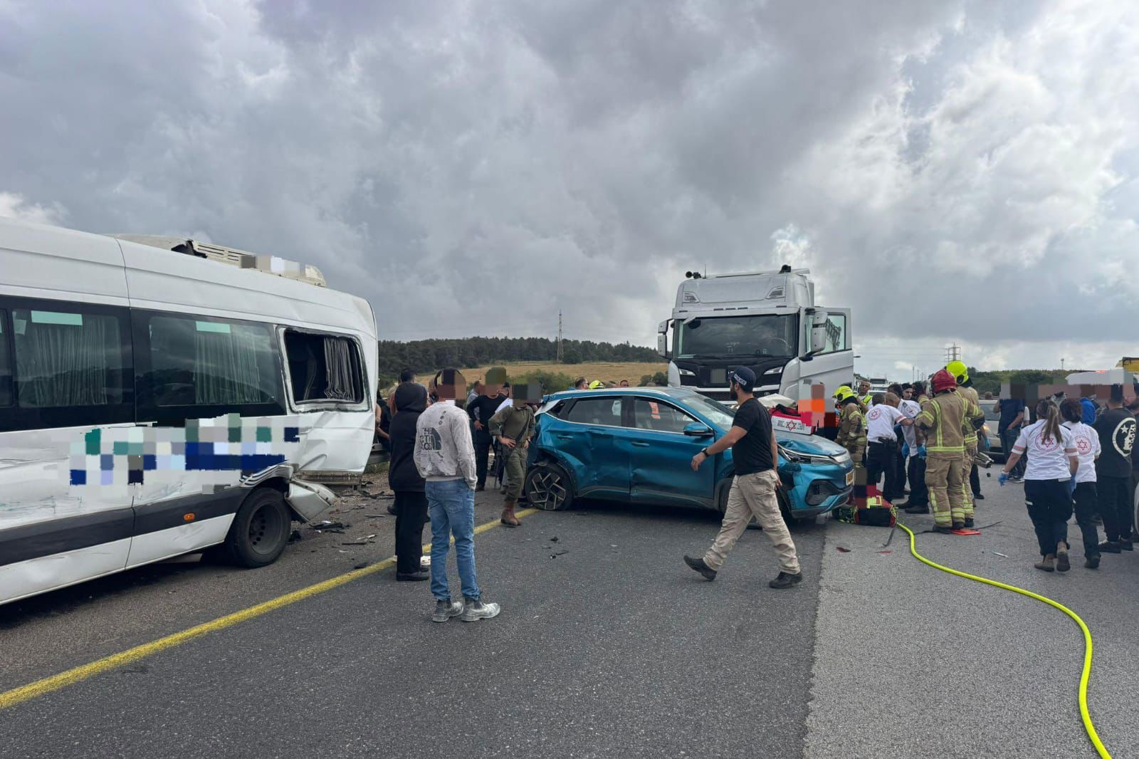 זירת התאונה הקטלנית בכביש 77