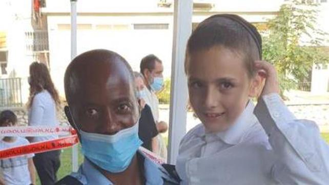 אריאל אלחוארר, הבוקר
