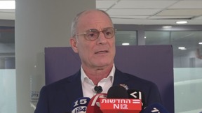 שגריר ישראל בארצות הברית יחיאל לייטר בבית החולים שערי צדק