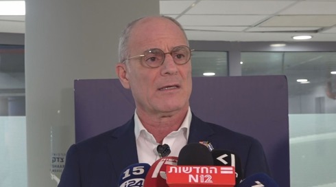 השגריר לייטר על מצב בנו: "היה הלילה חשש, אך מצבו התייצב"