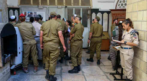 פקודת השירות המשותף: רוכך סעיף המחלוקת על הצבת קצין דתי