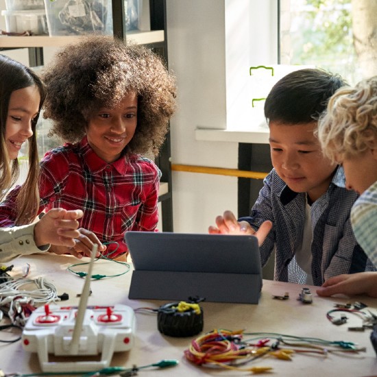 Mundo judío: Por una educación que combine tecnología con identidad