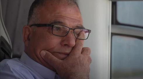 "אני רואה את האוטובוס ובוכה": נהגי התיירות חוששים מקריסה