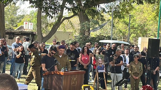 הלווייתו של תמיר אדר בקיבוץ ניר עוז, 23.10.2025