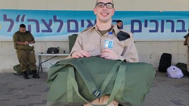 עמי דדאון מתנדב לצה"ל 