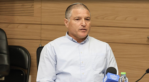 זיני בדיון החסוי בכנסת: "גם רוסיה וסין ינסו להשפיע על הבחירות"