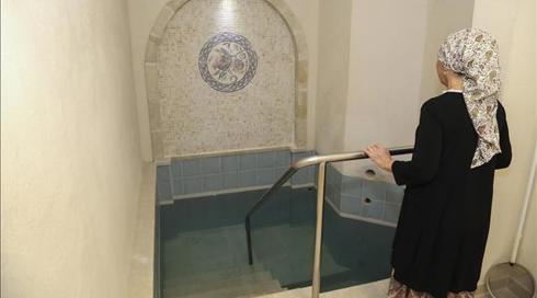 "הפריצות פשתה": הציווי מעורר המחלוקת של הרב עמאר
