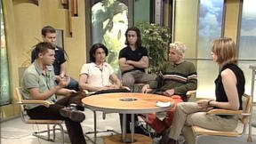 ליאת רון מראיינת את חברי להקת היי פייב. 6.7.1997