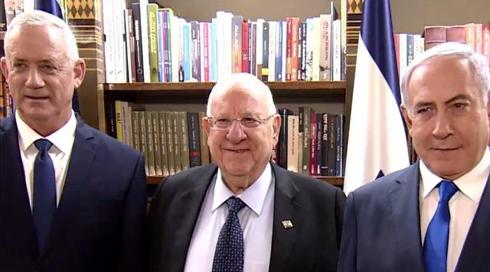 בכירים בכחול לבן: נתניהו או חרדים, לא ביחד