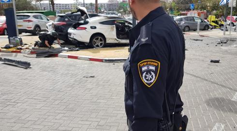 רכב התפוצץ בחניון באילת, 5 נפצעו קל