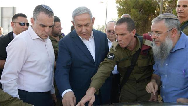 ראש הממשלה בנימין נתניהו בהערכת מצב בפיגוע בגוש עציון