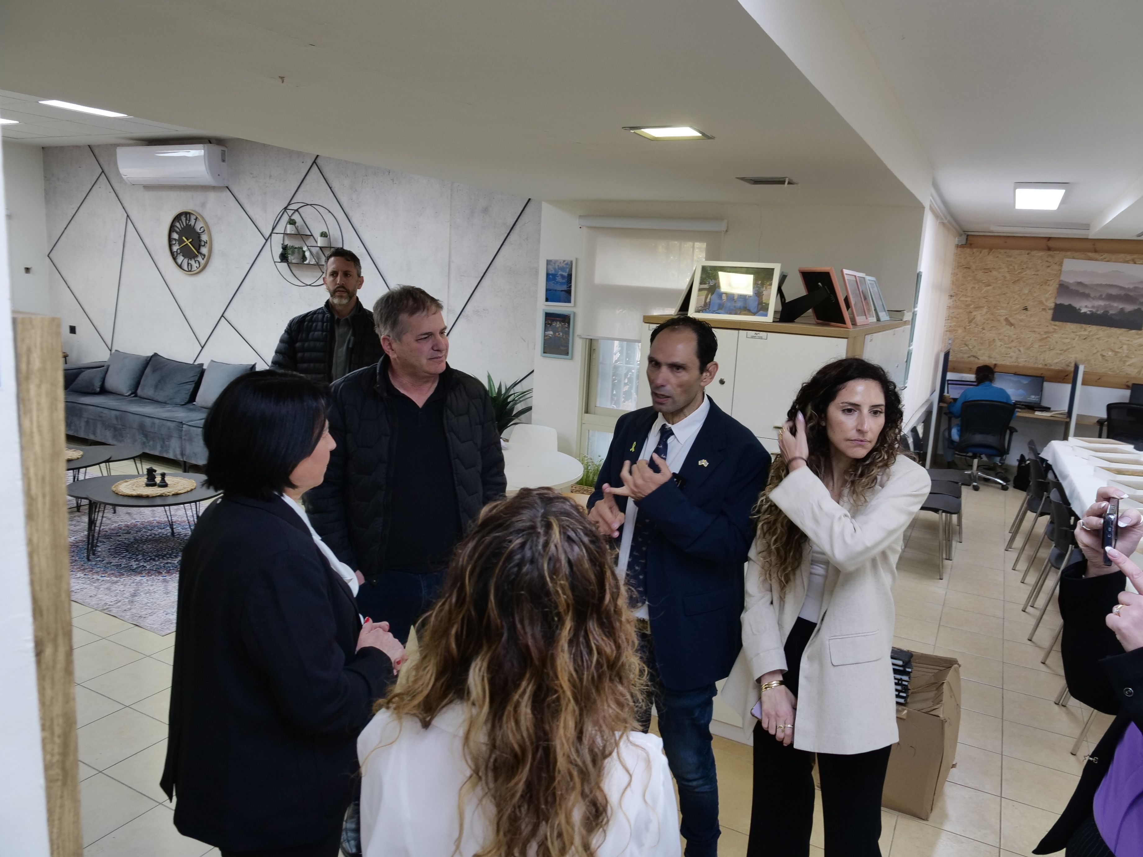 השר קיש בביקורו בקרית שמונה
