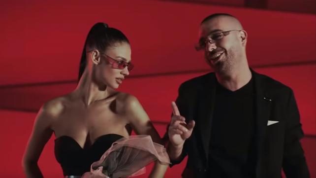 עומר אדם ורוסלנה רודינה בקליפ "החברות שלך 2"