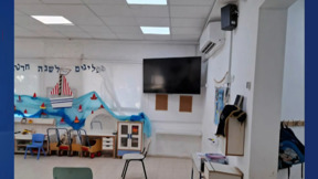 במודיעין שמו טלוויזיות בגני הילדים - וההורים זועמים