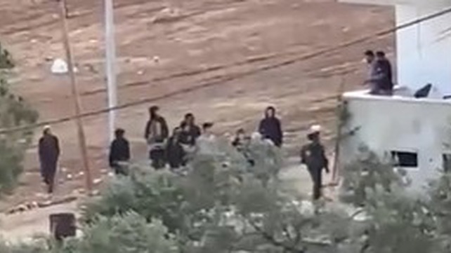 עימותים בין ישראלים לפלסטינים בכפר אל מוע'ייר