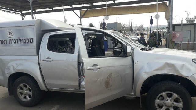 רכבם של החיילים שהותקפו בג'נין