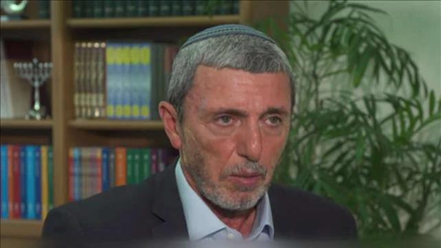 לאחר שעורר סערה – מיהו הרב רפי פרץ?