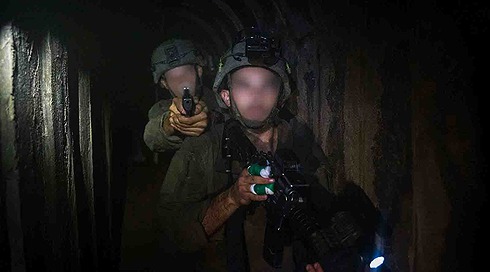 בעקבות מידע מודיעיני על הימצאות בכירי חמאס - צה"ל במבצע ממוקד בתוך בית החולים שיפא