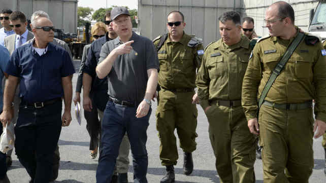 ג'ייסון גרינבלט בסיור בעוטף עזה, היום