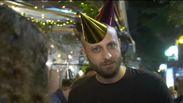 ה"עיר ללא הפסקה" שהושבתה - וחזרה לחיים