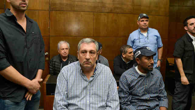 ניר חפץ ושאול אלוביץ' בהארכת מעצרם בשבוע שעבר