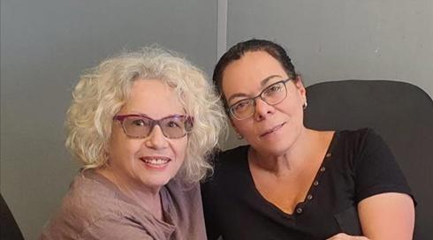 שיחה אישית: אסתי פרז מארחת את חוה אלברשטיין