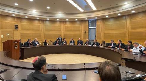 נתניהו ודיסטל-אטבריאן תדרכו את הח"כים איך להתייחס לרפורמה