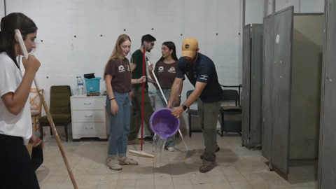 מייקאובר למקלט השכונתי: המרחבים המוגנים המוזנחים שהופכים למרכז קהילתי