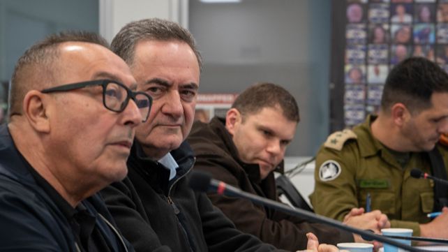 השר כ"ץ בביקור בנתיבות
