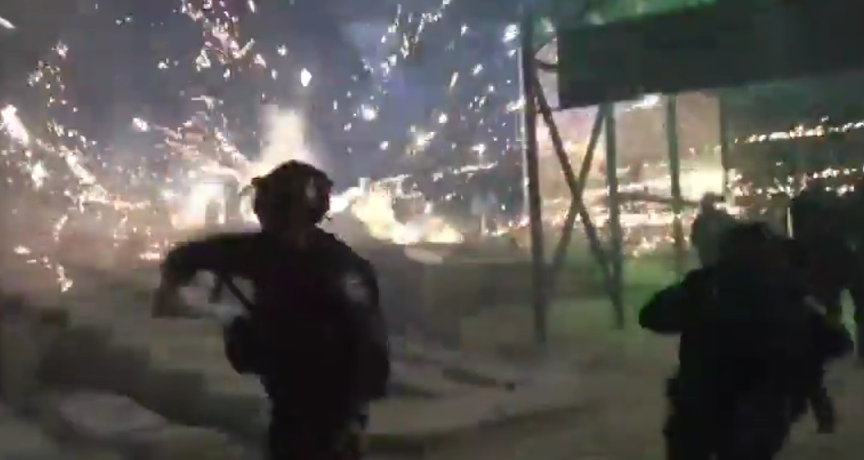 מתוך סרטון שפרסמה המשטרה על אירועי הדרבי התל אביבי