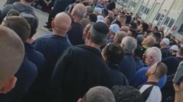 מחאת עובדי מפעל טכנולוגיות להבים בתפן