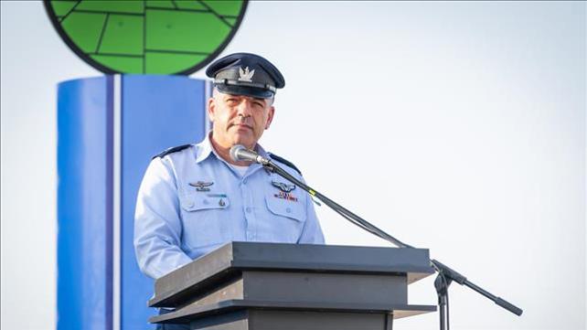 מפקד חיל האוויר עמיקם נורקין בבסיס נבטים, 04.08.21