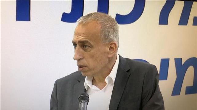 פרופ' נחמן אש