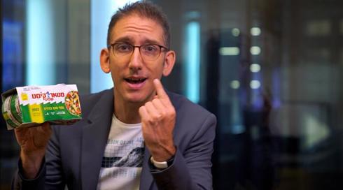 שיטת דיפלומט לשליטה בשוק, פינוק בכירים – והעלאת מחירים
