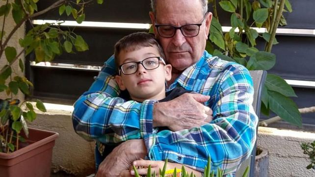 אברהם מונדר ואוהד