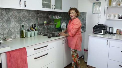 "שיקול כלכלי": דירת שותפים - גרסת הגיל השלישי