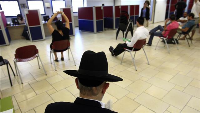 אבטלה, לשכת תעסוקה, מובטלים, 