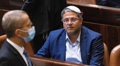 מול המצלמות: כך פעלו באופוזיציה להטעות את מזכירת הכנסת
