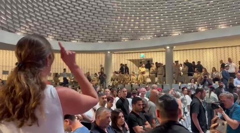טקס זיכרון חללי צוק איתן, משפחת גולדין צפויה להפגין